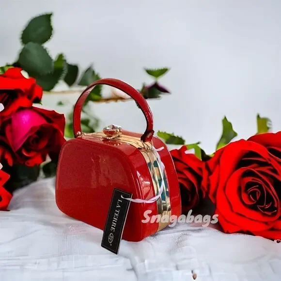 NEW BRIGHT SHINY RED HAND BAG WITH CROSSBODY CHAIN LARGE STONE BLING DECORATION - Picture 15 of 16